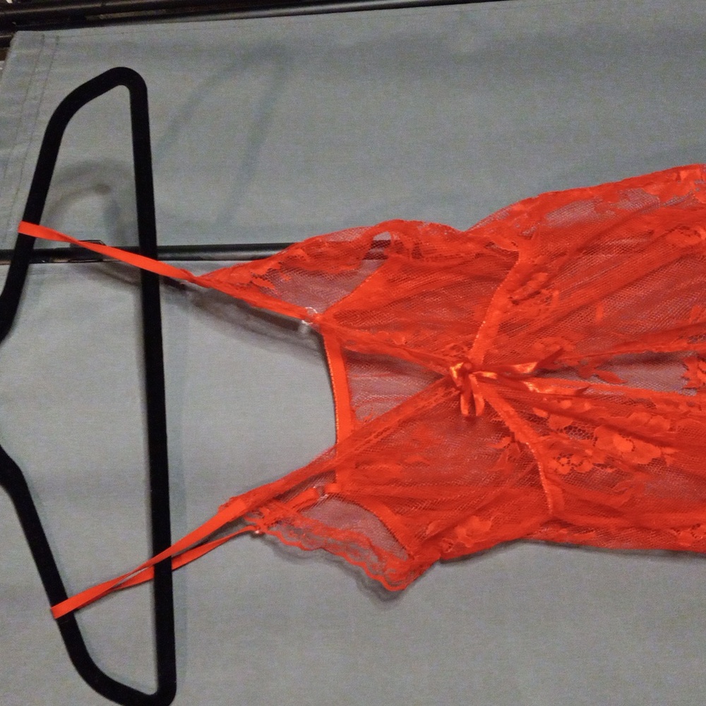 Sexy Red Lace Nightgown and Thong set - Picture 2 of 4